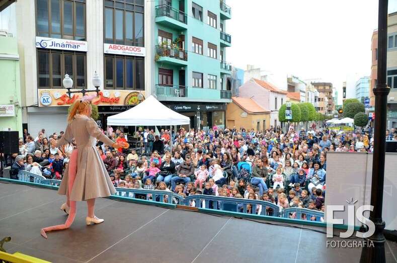 Momento de la escenificación de La ratita presumida (Foto Francisco Javier Santana)